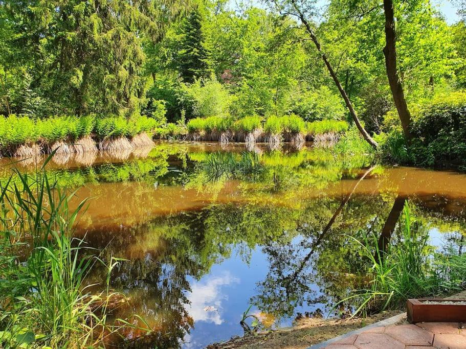 Midden In De Friese Bossen Op Landgoed Princenhof Ораньевуд Экстерьер фото
